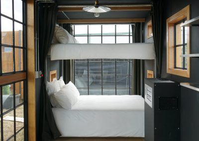 2 Queen bed option in cabin