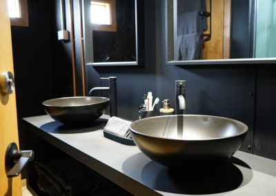 Stylish bathroom fixtures in cabins